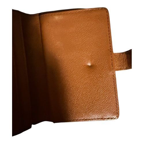 Louis Vuitton Kiss lock Wallet