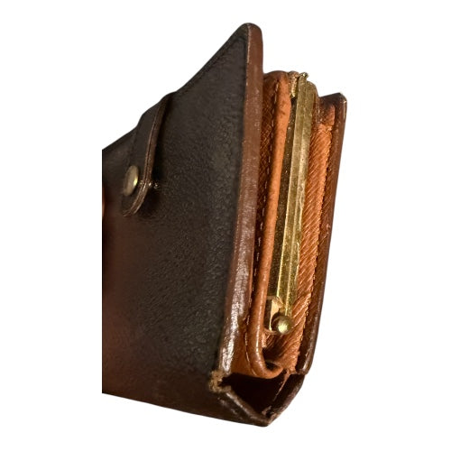 Louis Vuitton Kiss lock Wallet